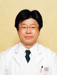 院長 王孝福